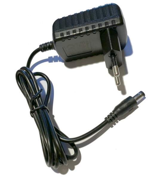 AC-adapter til TEAC R-2